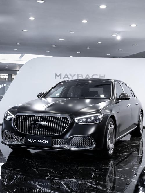 重庆57岚图汽车的售后服务让用户无忧出行，迈巴赫未来的豪华车趋势